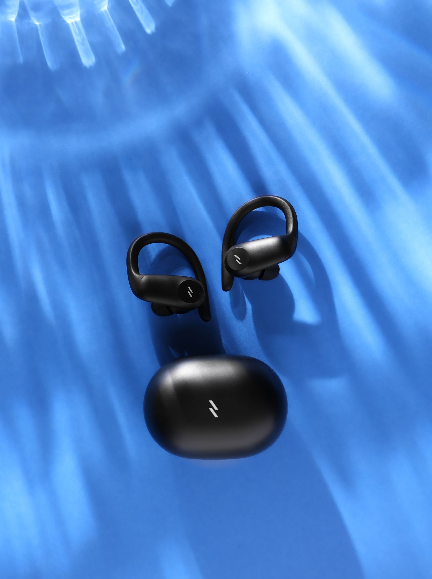 ZIZO Encore Z1 Clip-on Wireless Earbuds | ZIZO